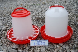 3KG POULTRY FEEDER AND 3 LTR POULTRY DRINKER